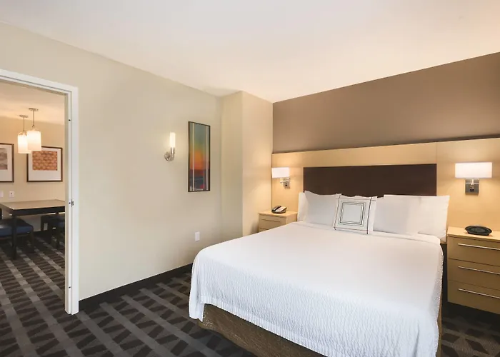 Hotel Towneplace South 3*
